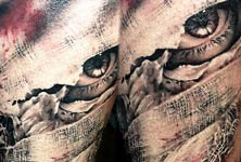 Mummy tattoo by Zsofia Belteczky